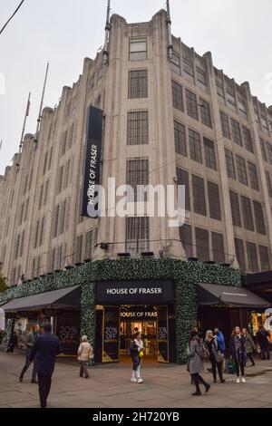 Kaufhaus Fraser in der Oxford Street. London, Großbritannien, 19th. November 2021. Stockfoto