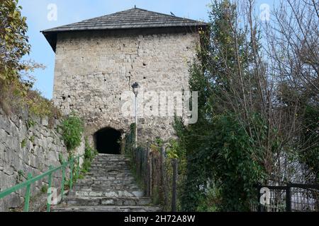 Uhrturm (Sahat Kula) in Jajce (Bosnien und Herzegowina) Stockfoto