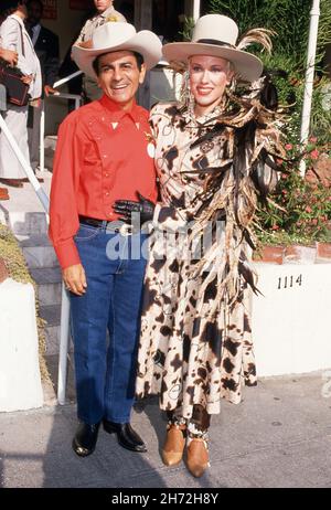 Casey Kasem und Jean Kasem um die 1980er Jahre Credit: Ralph Dominguez/MediaPunch Stockfoto