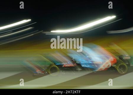 Doha, Katar. 19th. November 2021. 19.11.2021, Losail International Circuit, Doha, Formel 1 Ooredoo Qatar Grand Prix 2021, im Bild Fernando Alonso (ESP), Alpine F1 Team Credit: dpa picture Alliance/Alamy Live News Stockfoto