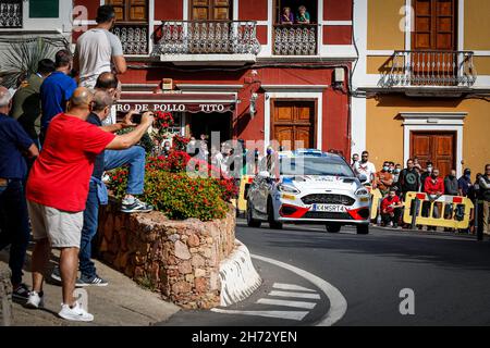 30 Pajari Sami (Fin), Salminen Marko (Fin), Ford Fiesta Rally4, Porvoon Autopalvelu, Aktion während der FIA ERC Rally Islas Canarias 8th, 2021 Runde der FIA European Rally Championship 18, vom 20. Bis 2021. November 2021 in Las Palmas de Gran Canaria, Spanien - Foto: Alexandre Guillaumot/DPPI/LiveMedia Stockfoto