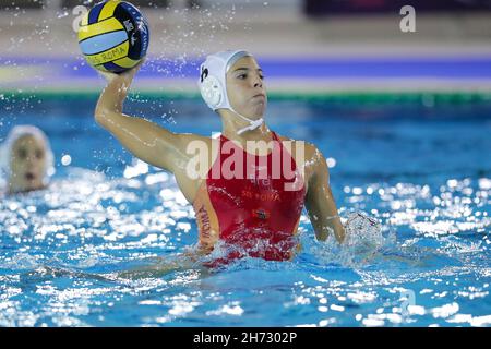 Rom, Italien. 19th. November 2021. C. Ranalli (SIS Roma) während des Spiels SIS Roma gegen CN Mediterrani Barcelona, Waterpolo EuroLeague Frauen in Rom, Italien, November 19 2021 Quelle: Independent Photo Agency/Alamy Live News Stockfoto