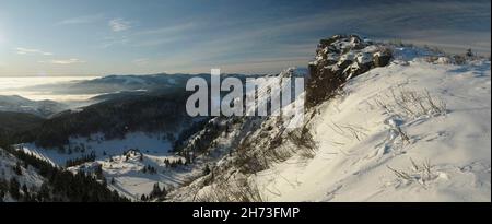 FRANKREICH, HAUT-RHIN (68), NATURPARK BALLONS DES VOSGES, NATURSCHUTZGEBIET TANET-GAZON DU FAING, TAUBENKLANGFELSEN Stockfoto