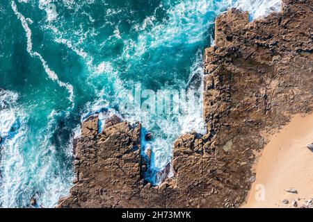 Zerklüftete Küste in Redhead - Newcastle NSW Australien Stockfoto