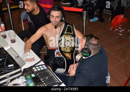 Nico Venetis, vakant 130 lbs GBC World Title, INTERNATIONAL CHAMPIONSHIP BOXING bei Autohaus König.Halle/S. , Deutschland, 19.11.21 Stockfoto