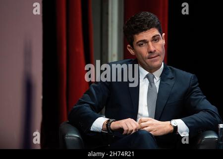 Paris, Frankreich. 20th. November 2021. Der französische Abgeordnete Les Republicains (LR) Aurelien Pradie für den Nationalrat der LR-Partei in Issy-les-Moulineaux bei Paris am 20. November 2021. Foto von Raphael Lafargue/ABACAPRESS.COM Quelle: Abaca Press/Alamy Live News Stockfoto