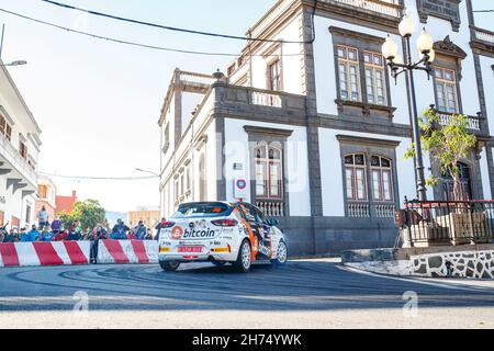 Kanarische Inseln, Spanien. 20th. November 2021. 36 Stratieva Ekaterina (BGR), Avramov Georgi (BGR), Peugeot 208 Rally4, Ekaterina Stratieva, Aktion während der FIA ERC Rally Islas Canarias 8th, 2021 Runde der FIA European Rally Championship 18, vom 20. Bis 2021. November 2021 in Las Palmas de Gran Canaria, Spanien - Foto Grégory Lenormand / DPPI Credit: DPPI Media/Alamy Live News Stockfoto