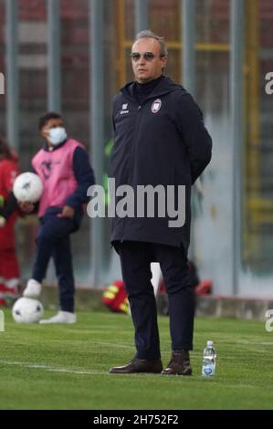 Stadio Renato Curi, Perugia, Italien, 20. November 2021, marino pasquale (Allenatore fc crotone) während des AC Perugia gegen FC Crotone - Italienische Fußballmeisterschaft Liga BKT Stockfoto