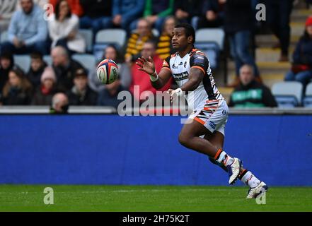 Coventry, Großbritannien. 20th. November 2021. Premiership Rugby Cup. Wasps V Leicester Tigers. Coventry Building Society Arena. Coventry. Kini Murimurivalu (Leicester Tigers) während des Premiership Rugby Cup Spiels zwischen Wesps und Leicester Tigers. Kredit: Sport In Bildern/Alamy Live Nachrichten Stockfoto