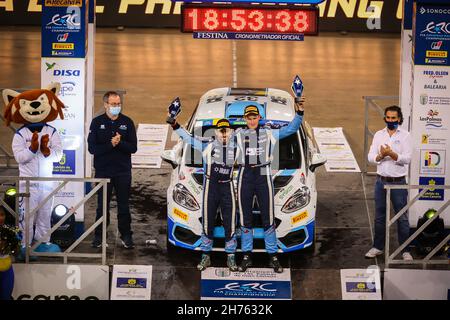 32 Loof Nick (DEU), Magalhaes Hugo (PRT), Ford Fiesta Rally4, Nick Loof, Podium während der FIA ERC Rally Islas Canarias 8th, 2021 Runde der FIA European Rally Championship 18, vom 20. Bis 2021. November 2021 in Las Palmas de Gran Canaria, Spanien - Foto Jorge Cunha / DPPI Stockfoto