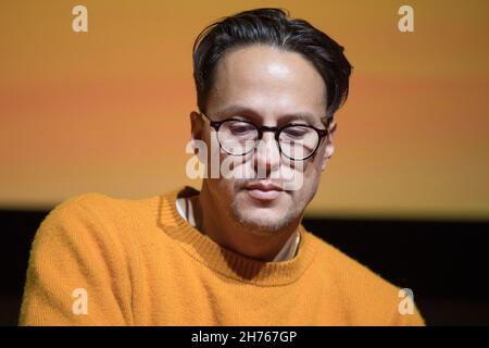 Torun, Polen, 20th. November 2021. Internationales Filmfestival EnergaCAMERIMAGE. Im Bild: Cary Fukunaga © Piotr Zajac/Alamy Live News Stockfoto