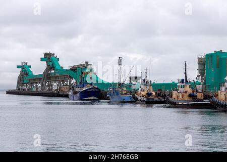 Die berühmten Schlepper und Fischtrawler dockten am 19th 2021. November an der Brennans Wharf in Port Lincoln South Australia an Stockfoto