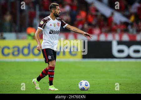 Porto-Bucht, Brasilien. 20th. November 2021. RS - Porto Alegre - 11/20/2021 - BRASILIANISCHER 2021, INTERNATIONALER X FLAMENGO - Isla Flamengo Spieler bei einem Spiel gegen Internacional im Beira-Rio Stadion für die brasilianische A 2021 Meisterschaft. Foto: Pedro H. Tesch/AGIF/Sipa USA Quelle: SIPA USA/Alamy Live News Stockfoto