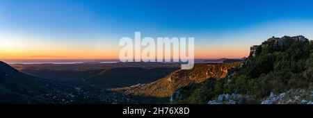 ALPES-MARITIMES (06), REGIONALER NATURPARK PREALPES D'AZUR, GOURDON Stockfoto