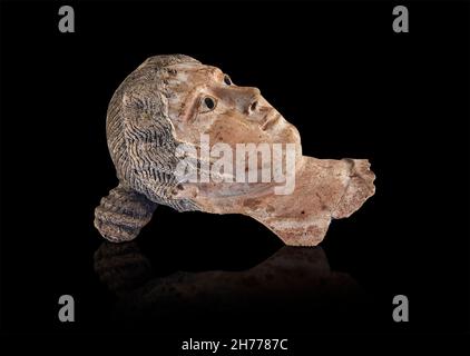 Römische ägyptische Mumienmaske einer Frau, 2nd Cent AD, bemalter Paster. Museum der Schönen Künste von Lyon E413. Mumienmasken oder Porträts sind oft Gipsmasken Stockfoto