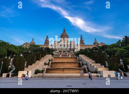 MNAC - Museu Nacional d'Art de Catalunya (Nationales Kunstmuseum von Katalonien). Museum auf dem Montjuic Hügel, Barcelona, Katalonien, Spanien. Stockfoto