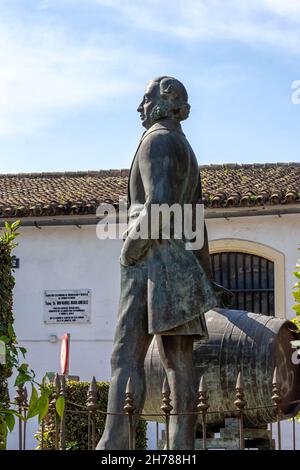 Denkmal für Manuel Maria Gonzalez (Gründer von Gonzalez Byass Sherry Tio Pepe einschließlich), Jerez De La Frontera, Provinz Cadiz, Andalusien, Spanien Stockfoto