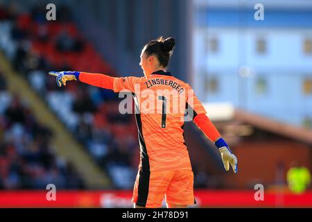 Leigh, Großbritannien. 21st. November 2021. Leigh, England, 21st 2021. November: Manuela Zinsberger (1 Arsenal) während des Fußballspiels der FA Womens Super League zwischen Manchester Utd und Arsenal im Leigh Sports Village Richard Callis/SPP Credit: SPP Sport Press Photo. /Alamy Live News Stockfoto