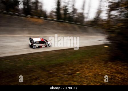 01 Ogier Sebastien (Fra), Ingrassia Julien (Fra), Toyota Gazoo Racing WRT, Toyota Yaris WRC, Aktion während der ACI Rally Monza, 12. Lauf der FIA WRC 2021, FIA World Rally Championship, vom 18. Bis 21. November 2021 in Monza, Italien - Foto: Nikos Katikis/DPPI/LiveMedia Stockfoto