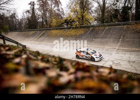 24 Linnamae Georg (est), Morgan James (gbr), ALM Motorsport, Volkswagen GTi, Aktion während der ACI Rally Monza, 12. Lauf der FIA WRC 2021, FIA World Rally Championship, vom 18. Bis 21. November 2021 in Monza, Italien - Foto: Nikos Katikis/DPPI/LiveMedia Stockfoto