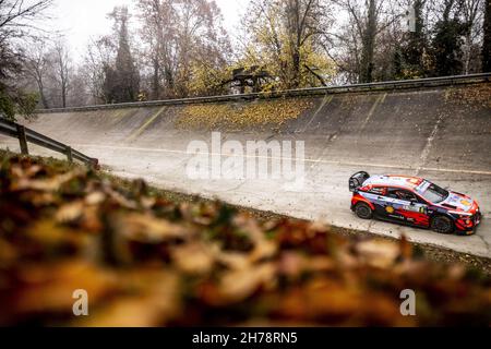 06 Sordo Dani (Spa), Carrera Candido (Spa), Hyundai Shell Mobis World Rally Team, Hyundai i20 Coupe WRC, Aktion während der ACI Rally Monza, 12. Lauf der FIA WRC 2021, FIA World Rally Championship, vom 18. Bis 21. November 2021 in Monza, Italien - Foto: Nikos Katikis/DPPI/LiveMedia Stockfoto