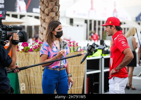 SAINZ Carlos (Spa), Scuderia Ferrari SF21, Portrait Interview während des Formel 1 Ooredoo Qatar Grand Prix 2021, 20th Runde der FIA Formel 1 Weltmeisterschaft 2021 vom 19. Bis 21. November 2021 auf dem Losail International Circuit, in Lusail, Katar - Foto: Florent Gooden/DPPI/LiveMedia Stockfoto