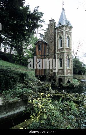 DUMAS Alexandre (VATER PERE) (DAVY de La PAILLETERIE DUMAS Alexandre) Chateau de Montecristo - Datum: 20010105 ©Archives-Zephyr/Opale.photo *** Lokal Stockfoto