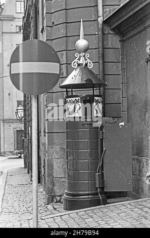 Antike Pissoir oder öffentlichen Urinal in der Altstadt Gamla Stan, Stockholm, Schweden Stockfoto