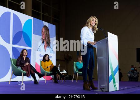 Spanien. 21st Nov, 2021. Auf dem Nationalen Kongress 3rd en Comú Podem in Barcelona, Spanien am 21. November 2021. En Comu Podem ist ein katalanisch, eine Wahlkoalition, die 2015 zwischen den Parteien Unidas Podemos, Barcelona en Comú, Initiative for Catalonia Greens, United and Alternative Left und Equo gebildet wurde und von der Bürgermeisterin von Barcelona, Ada Colau, angeführt wird. (Foto von Davide Bonaldo/Sipa USA) Quelle: SIPA USA/Alamy Live News Stockfoto