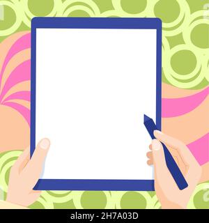 Zeichnung Von Beiden Händen Halten Tablet Leicht Präsentiert Wunderbare Ideen. Handflächenzeichnung Mit Big Pad Kombinieren Und Erstaunliche Moderne Automatisierung Zeigen. Stock Vektor