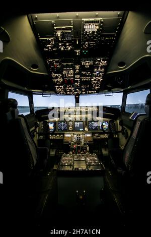 Blick vom Cockpit auf die Start- und Landebahn Stockfoto