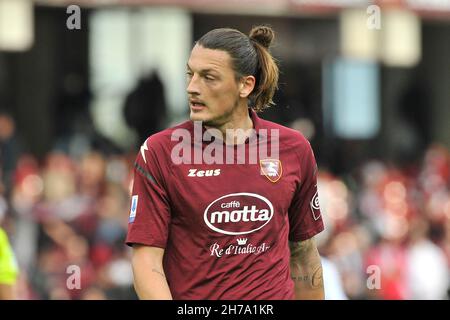 Salerno, Italien. 21st. November 2021. Milan Djuric Spieler von Salernitana, während des Spiels der italienischen SerieA Meisterschaft zwischen Salernitana gegen Sampdoria, Endergebnis 0-2, Spiel im Arechi Stadion in Salerno gespielt. Salerno, Italien, 21. November 2021. (Foto von Vincenzo Izzo/Sipa USA) Quelle: SIPA USA/Alamy Live News Stockfoto