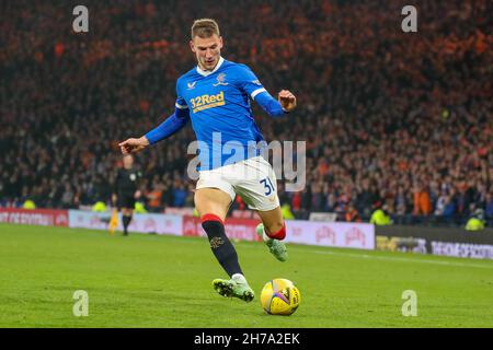 Glasgow, Großbritannien. 21st. November 2021. Das Halbfinale des Premier Sports Cup fand zwischen dem Rangers FC und dem Hibernian FC im Hampden Park Stadium in Glasgow statt. Der Gewinner wird im Finale am 19th. Dezember den Celtic FC spielen. Als Endergebnis gewann Hibernian mit 3 Toren auf 1. Kredit: Findlay/Alamy Live Nachrichten Stockfoto