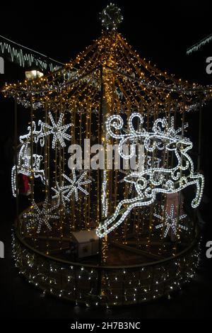 Limatola, Italien. 21st. November 2021. Mittelalterliches Dorf Limatola in der Provinz Benevento Weihnachtsmärkte. (Foto: Salvatore Esposito/Pacific Press) Quelle: Pacific Press Media Production Corp./Alamy Live News Stockfoto