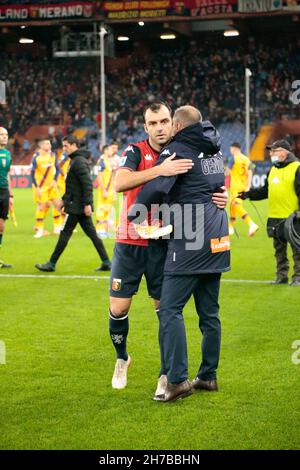 Genua, Italien. 22nd. November 2021. Italienische Serie A, CFC Genua und AS Roma Credit: Nderim Kaceli/Alamy Live News Stockfoto