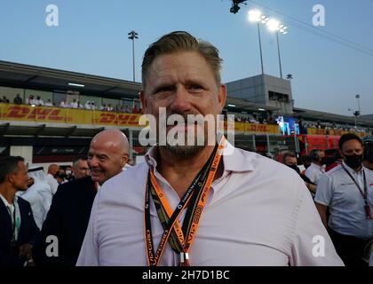 Doha, Katar. 21st. November 2021. 21.11.2021, Losail International Circuit, Doha, Formel 1 Ooredoo Qatar Grand Prix 2021, im Bild Peter Schmeichel Credit: dpa/Alamy Live News Stockfoto