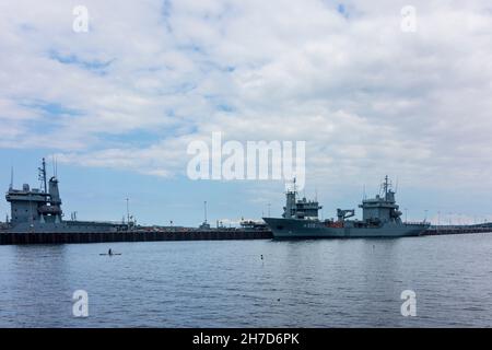 Kiel: Nachschubschiff der deutschen Marine der Elbe-Klasse vom Typ 404 im Marinehafen Ostsee, Schleswig-Holstein, Deutschland Stockfoto