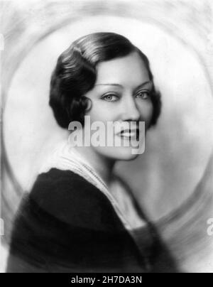 GLORIA SWANSON 1933 Porträt des Londoner Fotografen BERTRAM PARK Stockfoto