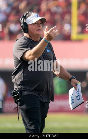 UCLA Bruins Cheftrainer Chip Kelly bei einem NCAA-Fußballspiel gegen die USC-Trojaner, Samstag, den 20. November 2021, in Los Angeles, Die Bruins besiegten Th Stockfoto