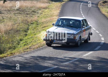 Teilnahme an der zeitgesteuerten Rallye Costa Brava 2021 in Girona, Spanien Stockfoto