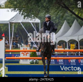 Monterrey Mexico mit Daniel Bluman und Ubiluc beim Grand Prix 1,55m Stockfoto