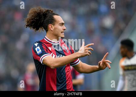 Bologna, Italien. 21st. November 2021. Bologna's Arthur Theate Portrait während Bologna FC vs Venezia FC, italienische Fußballserie A Spiel in Bologna, Italien, November 21 2021 Quelle: Independent Photo Agency/Alamy Live News Stockfoto