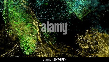 Bild von grünen und gelben Partikelwolken, die sich auf schwarzem Hintergrund bewegen Stockfoto