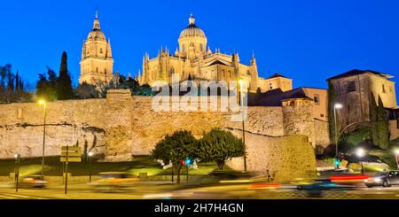 Neue Kathedrale von Salamanca, Kathedrale der Asunción de María, gotischer Renaissance-Barockstil, 16.-18. Jahrhundert, spanisches Kulturgut Inter Stockfoto