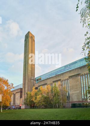 Tate Modern Museum und Kunstgalerie, South Bank, London, England. Stockfoto
