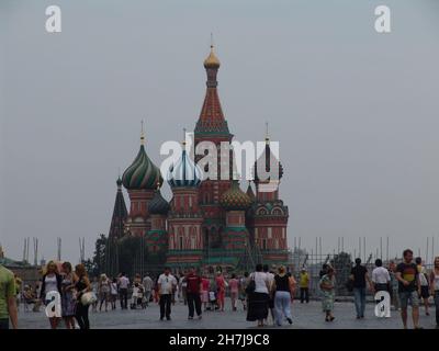 MOSKAU, RUSSLAND - 17. Aug 2010: Die Kathedrale von Vasilij dem Seligen, allgemein bekannt als Basilius-Kathedrale. Stockfoto