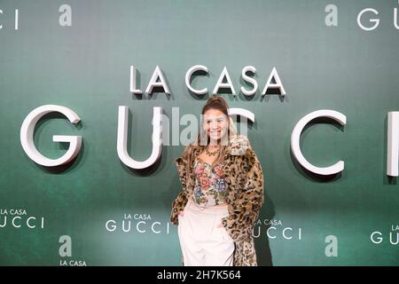 Madrid. Spanien. 20211123, Flora Gonzalez nimmt am 23. November 2021 an der Premiere des „House of Gucci“ im Callao Cinema in Madrid Teil. Quelle: MPG/Alamy Live News Stockfoto