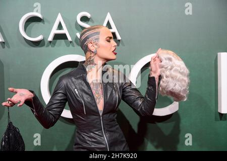 23. November 2021, Madrid, Spanien: VINILA VON BISMARK nimmt an der Premiere von „House of Gucci“ im Callao Cinema Teil. (Bild: © Jack Abuin/ZUMA Press Wire) Stockfoto