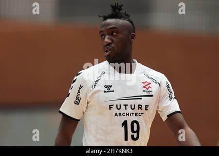 Luc Abalo (Zeekstar). 23. NOVEMBER 2021 - Handball : 46th Japan Handball League Männerspiel zwischen Zeekstar Tokyo 29-35 Brave Kings im Minato City Sports Center, Tokyo, Japan. Quelle: AFLO SPORT/Alamy Live News Stockfoto