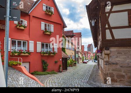 Obere Schmiedgasse und Kapuzinerweg in Dinkelsbühl, Bayern, Deutschland Stockfoto